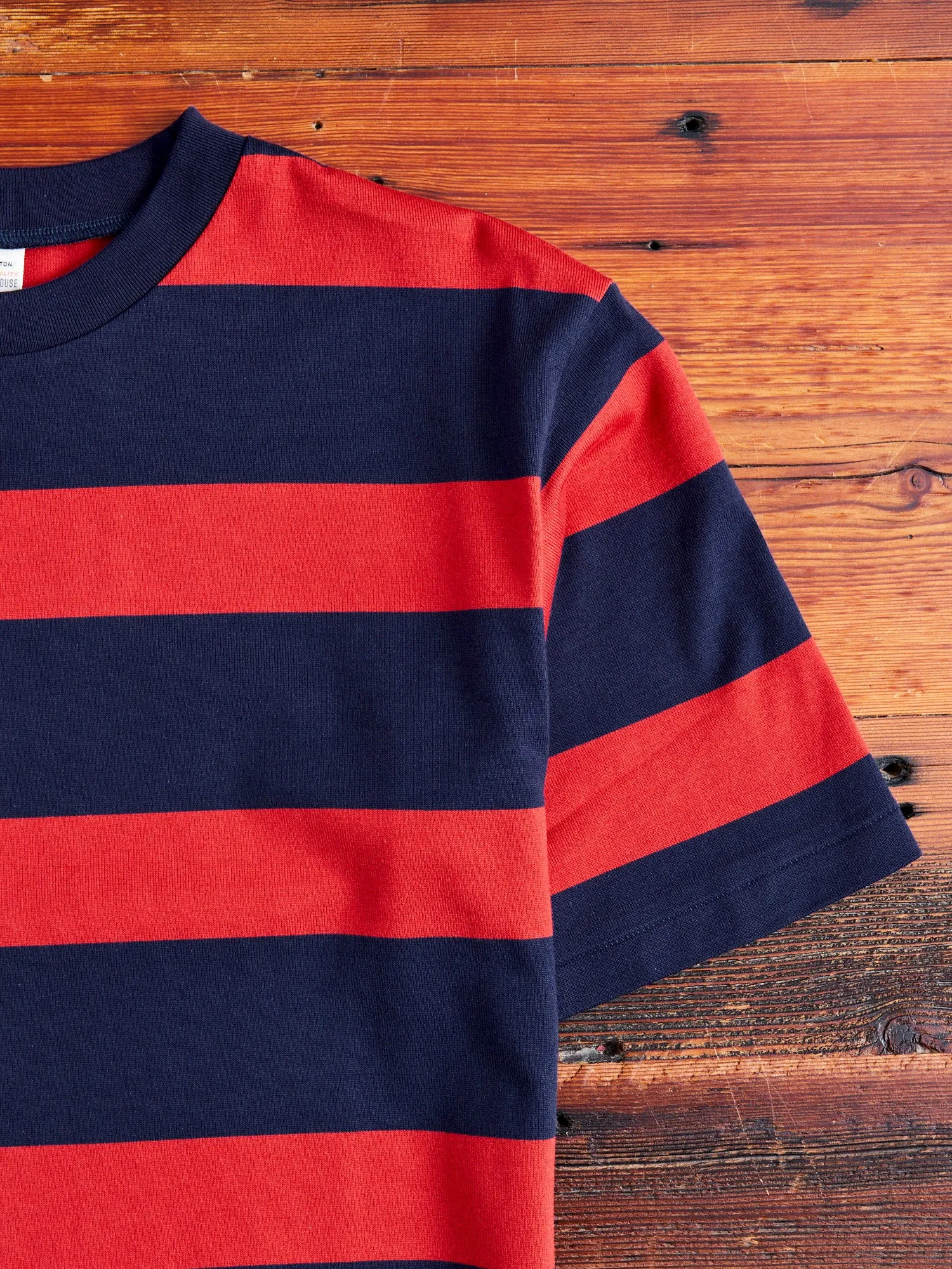 4089 Loopwheel Stripe Border Tee in Navy Red