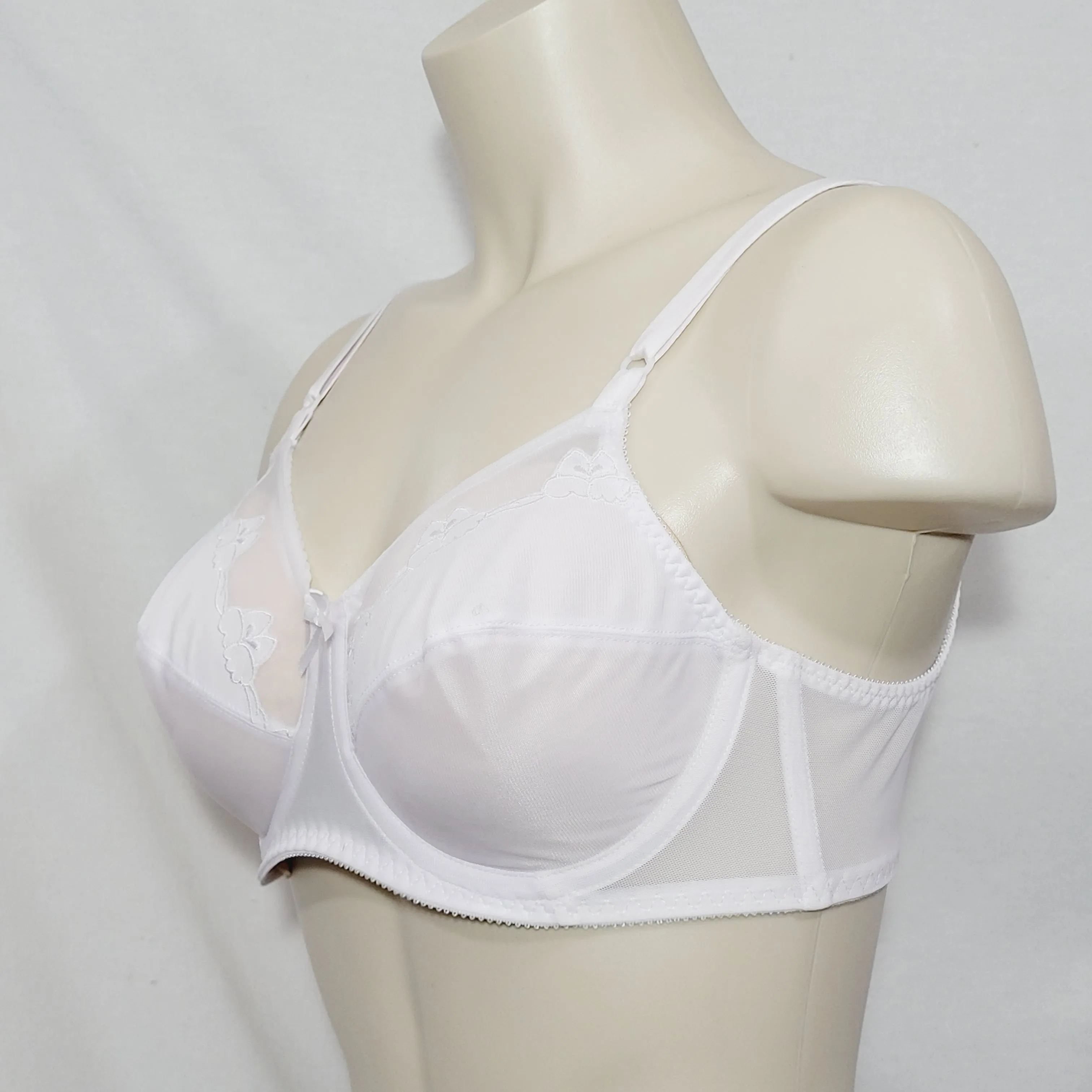 Bali 180 0180 Flower Underwire Bra 34DDD White NEW WITH TAGS