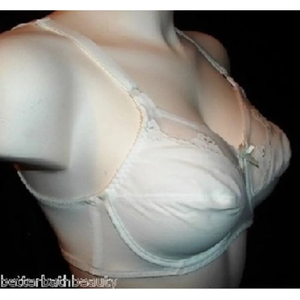 Bali 180 0180 Flower Underwire Bra 36DDD White NEW WITH TAGS