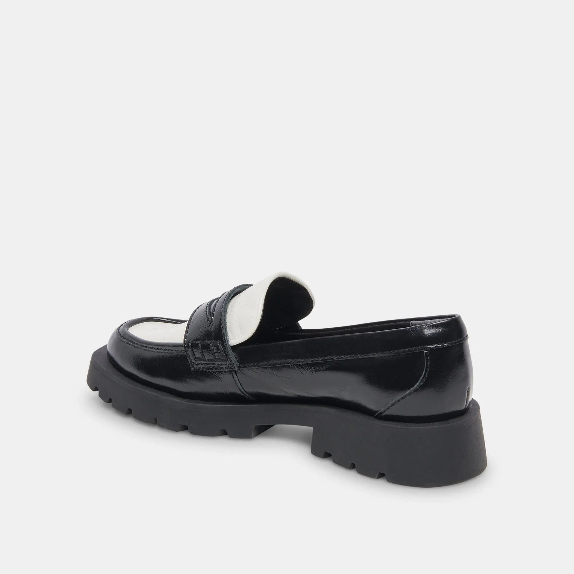 ELIAS FLATS BLACK WHITE CRINKLE PATENT - re:vita