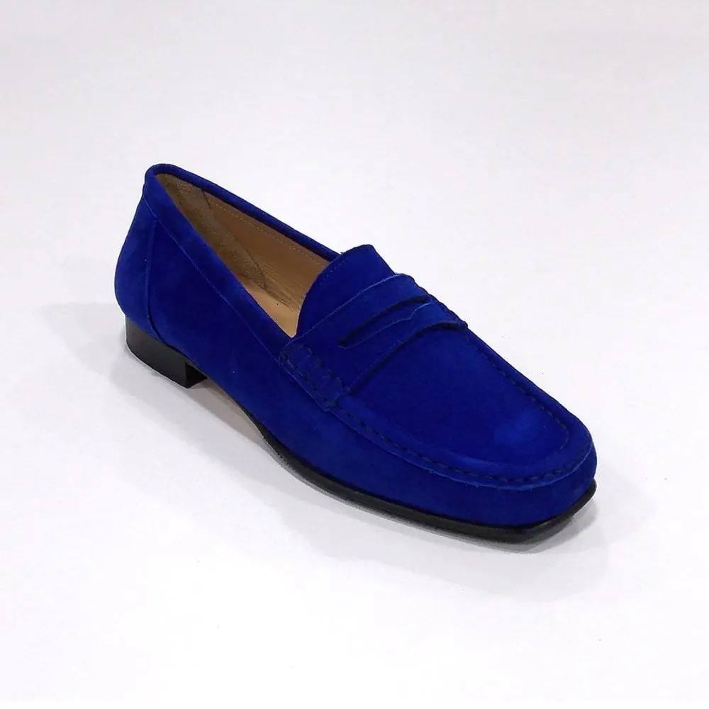 HB 411/2272 Cobalt Suede Moccasin