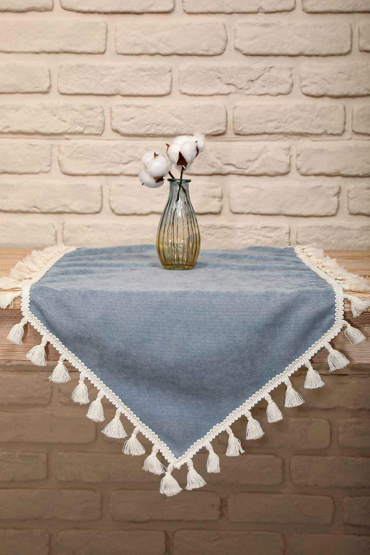 Knit Fabric Table Runner with Handmade Embroidery and Tassels Fringed Handicraft Table Cloth for Home Kitchen Decorations Wedding,,R-32O