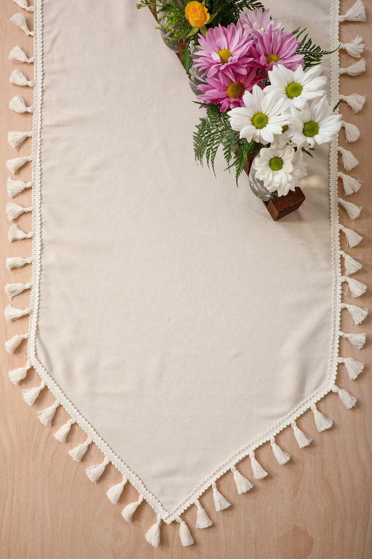 Knit Fabric Table Runner with Handmade Embroidery and Tassels Fringed Handicraft Table Cloth for Home Kitchen Decorations Wedding,,R-32O