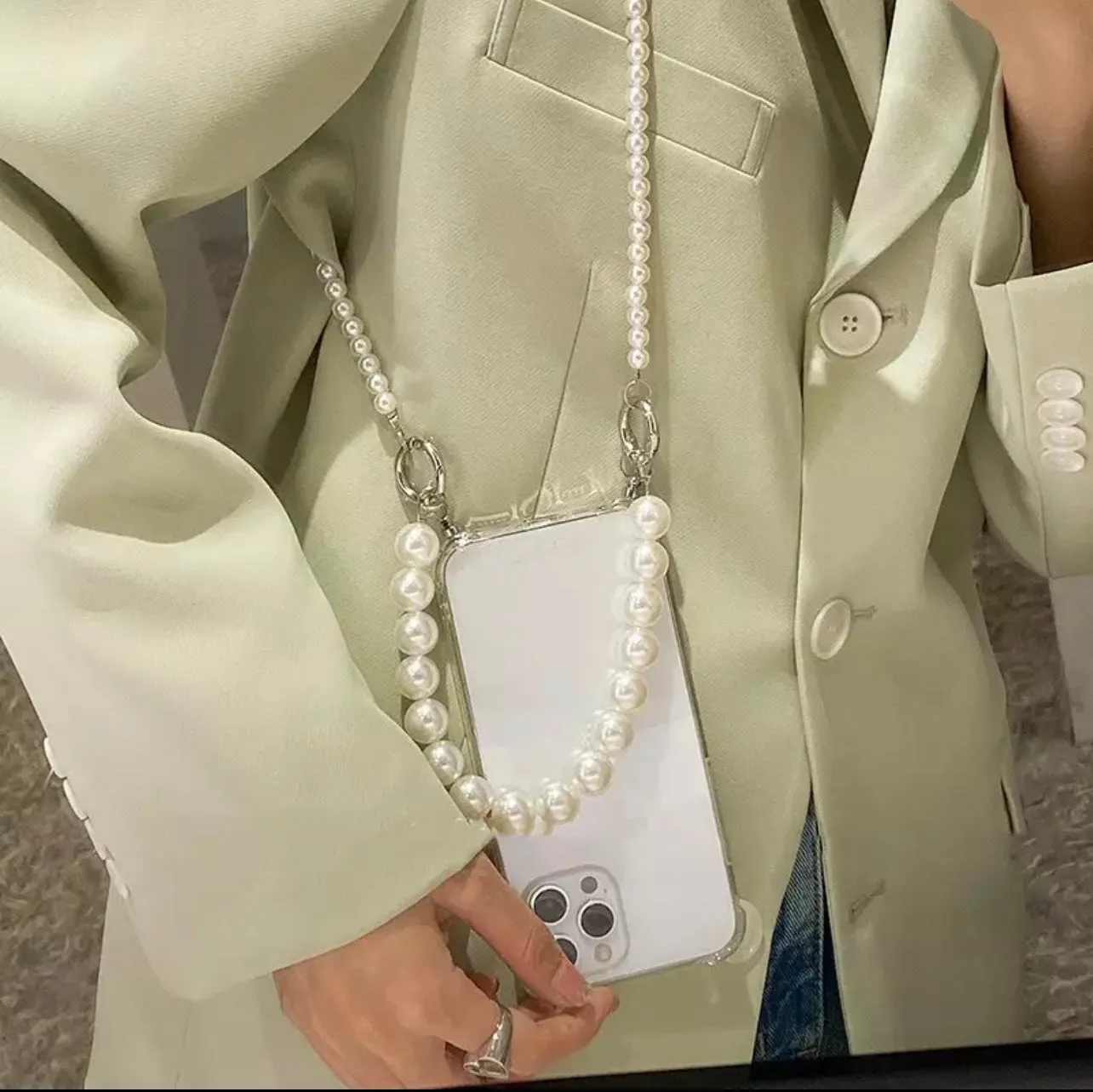 PEARL CHAIN PHONE CASE STRAP