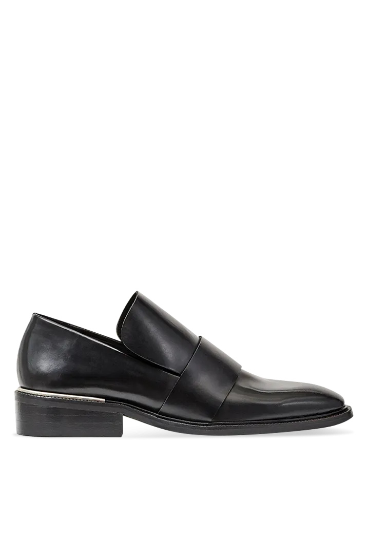 The Luxe Black Leather Loafer